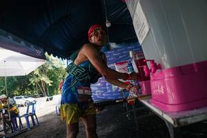 BIB: 
                            <button type="button" onclick="openModal(28147243)" class="btn btn-primary btn-sm float-right btn-popup" data-toggle="modal" data-target=".modal-high-quality">
                        <i class="fas fa-shopping-cart"></i> Add to Cart
                    </button>
                                            <button type="button" onclick="isThisMe(28147243, true)" class="btn btn-success btn-sm float-right btn-popup btn-isme hidden" data-toggle="tooltip" data-placement="bottom" title="นี่คือรูปของคุณใช่ไหม คลิกที่นี่เพื่อเอาเข้าอัลบั้ม">
                        <i class="fas fa-plus"></i> Add to album
                    </button>
                    <button type="button" onclick="isThisMe(28147243, false)" class="btn btn-warning btn-sm float-right btn-popup btn-isnotme hidden">
                        <i class="fas fa-ban"></i> Remove from album
                    </button>